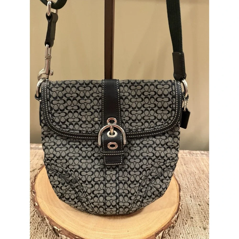 Vintage Y2K Coach Soho Demi Crossbody Black Buckle Bag Signature Logo Jacquard